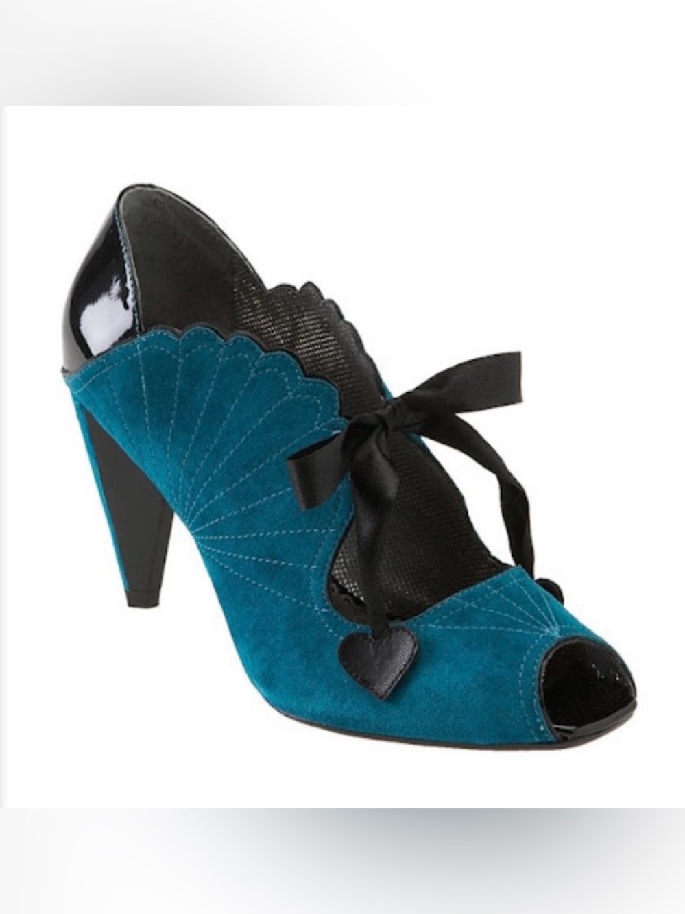 Poetic License Kiss & Tell heels